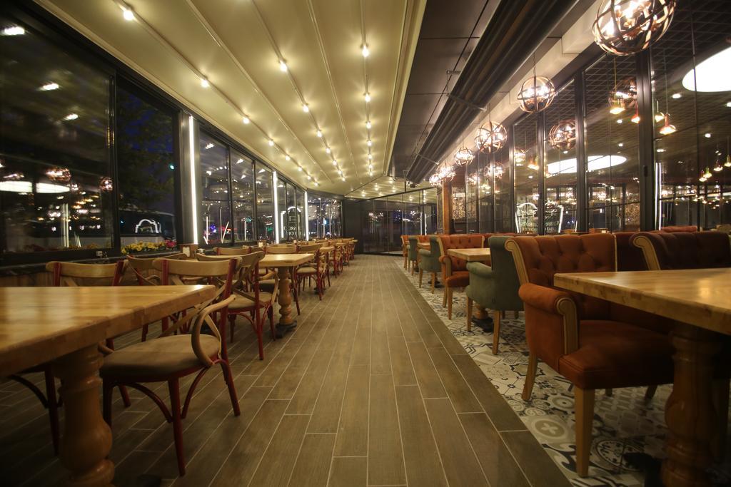 The Corner Hotel Sincan Ngoại thất bức ảnh