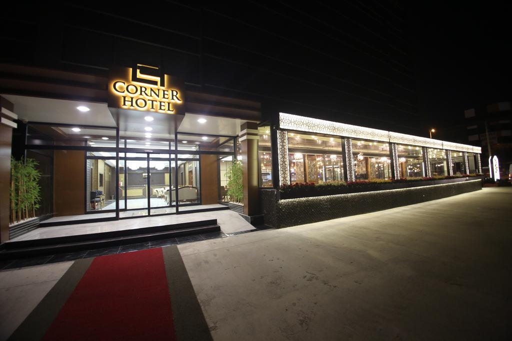 The Corner Hotel Sincan Ngoại thất bức ảnh